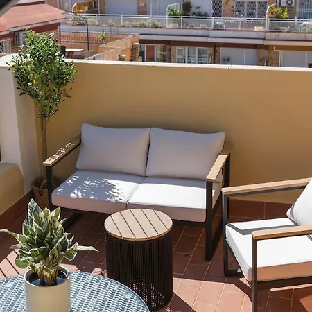 - Gracia 5-a شقة *